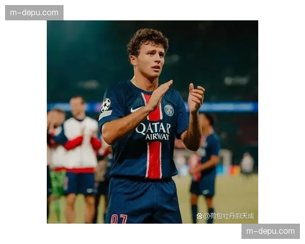 巴黎圣日耳曼官方发布伤情通报，中场大将维蒂尼亚预计缺席两周